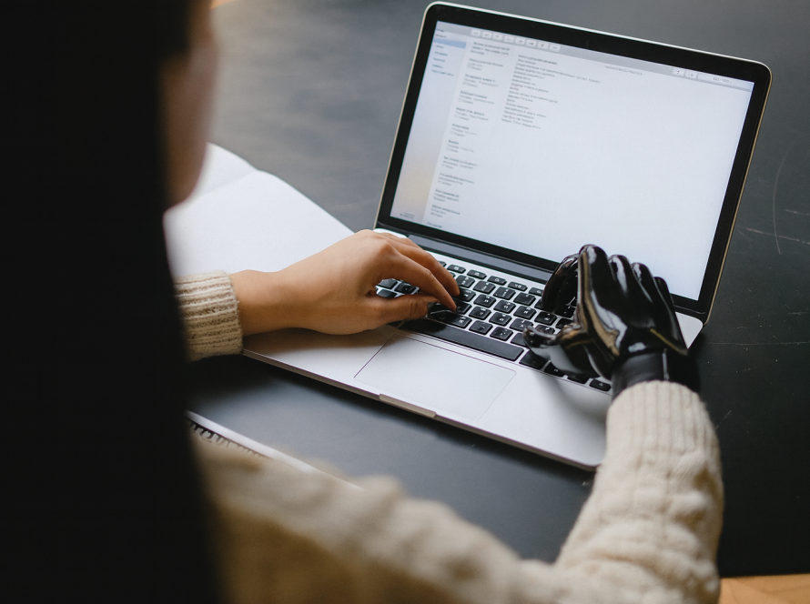 AI vs Human Legal Services Who to Trust