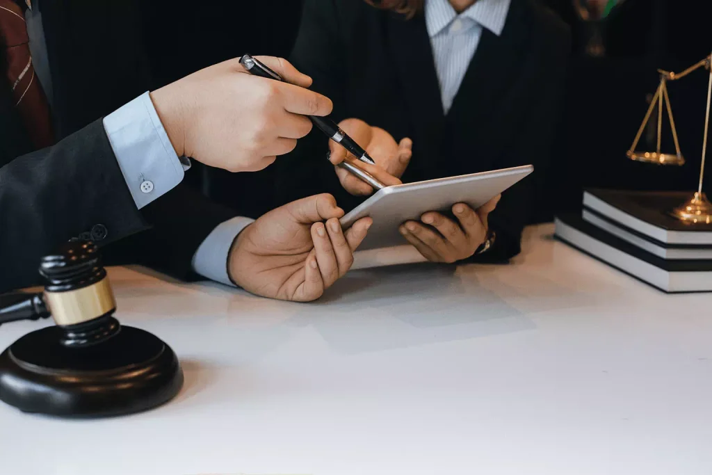 Legal Communication as a Competitive Advantage
