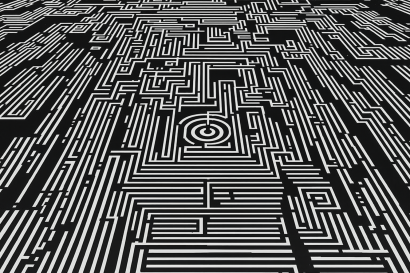 Artificial Intelligence Error Patterns and Their Human Consequences