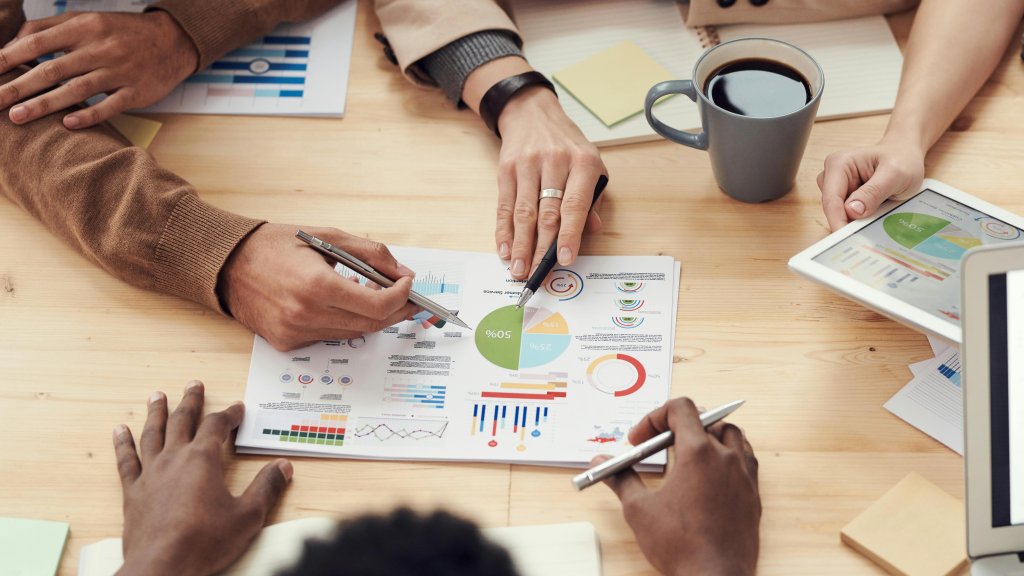 Shared Performance Metrics and Insight Mapping